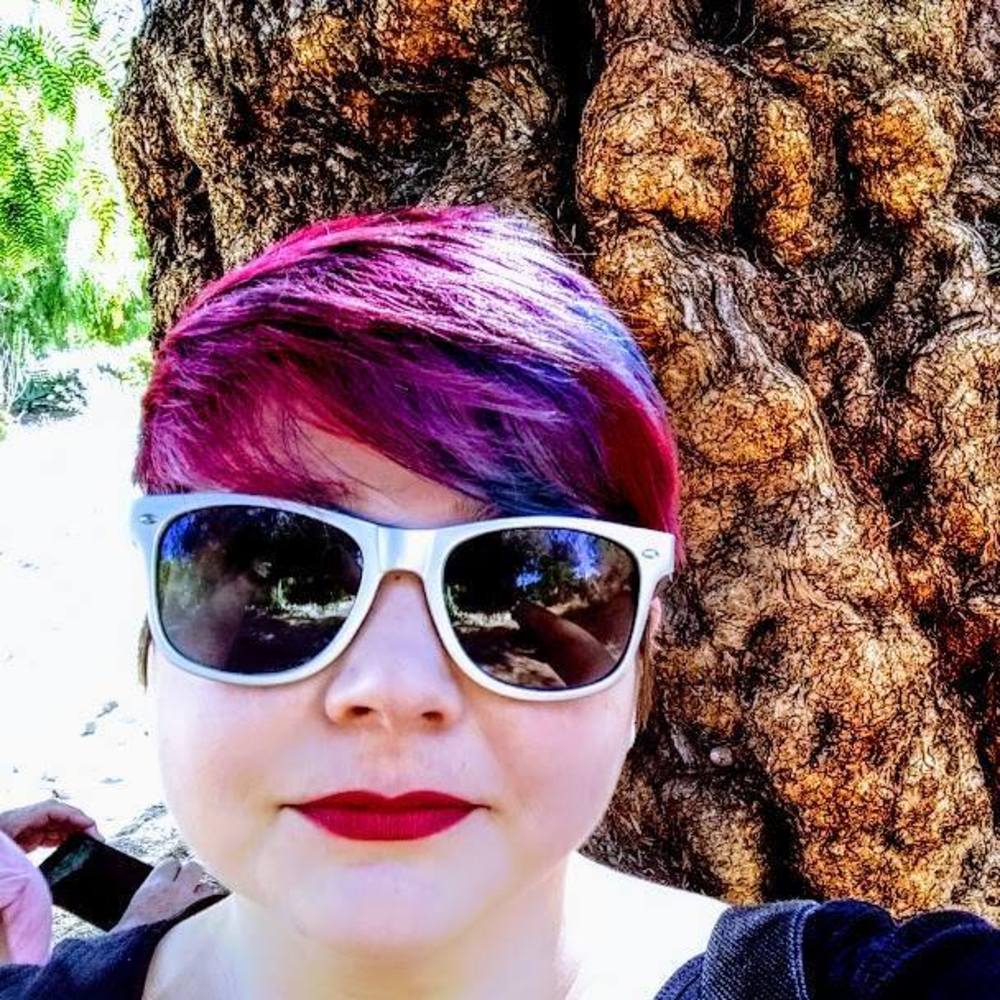 Meet your Posher, Kelly